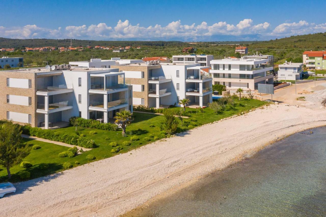 Luxury Design Beach Front Apartment Сукошан Экстерьер фото